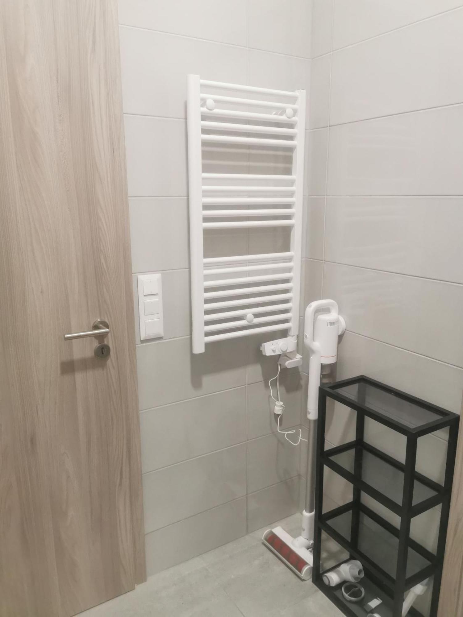 Beli Apartman Melygarazzsal Hévíz المظهر الخارجي الصورة