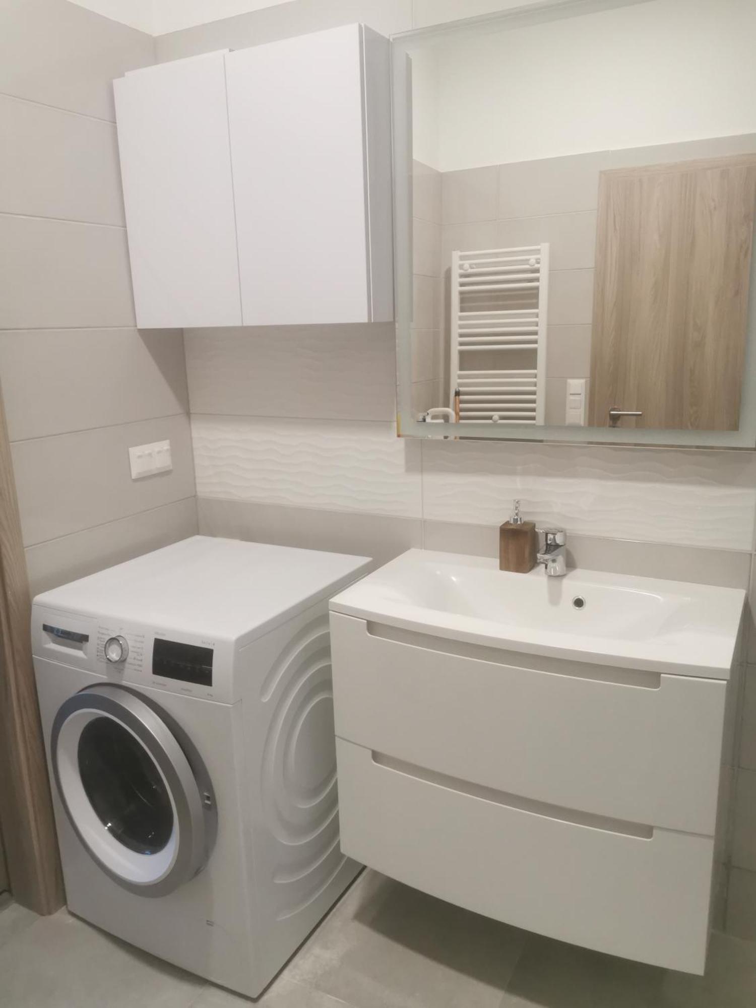 Beli Apartman Melygarazzsal Hévíz المظهر الخارجي الصورة